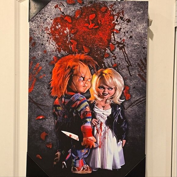Silver Buffalo Chucky & Tiffany Love Kills Canvas Wall Decor